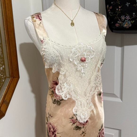 VTG 90s California Dynasty Beige & Pink Floral Satin Lace Rosette Maxi Slip M - Picture 2 of 8
